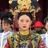 Chân Hoàn (lúc trẻ)
