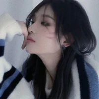 Vương Dịch - Cô