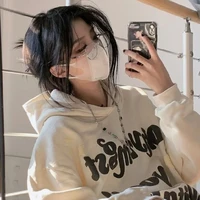 Trương Tả Hân (Cô)