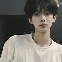 Trương Quốc Phong ( cậu)