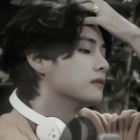Kim Taehyung (Hắn)