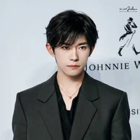 Dịch Dương Thiên Tỉ
