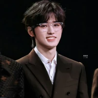 Tống Á Hiên