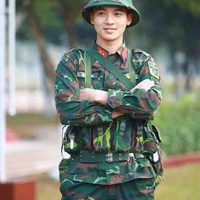 Hào ( Trung Uý Y Tế )