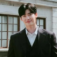Lee Jong-suk