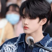 Trương Cực ( Anh )