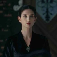 Cô Hiệu Trưởng