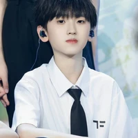 Tả Kì Hàm