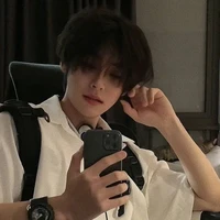 Tước Bạch Nhân Mã²¹/@arnold