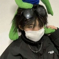 Kình Thiếu Bảo Bình¹⁹/@ditthern