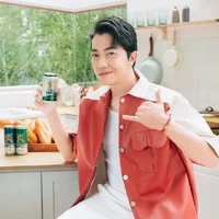 Phan Lê Vy Thanh (Cris Phan)