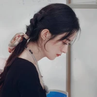 Triệu Lệ Dĩnh  /Chủ Nhiệm 10A1/