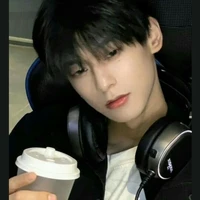 Lý Tinh Duệ - hắn