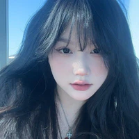Tố Nhã Linh _ bạn thân nu9