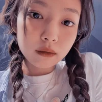Kim Jennie (em)