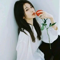 Từ Sở Văn [ Xuẩn ]