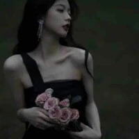 Huỳnh Trần Song Ngư _Piss