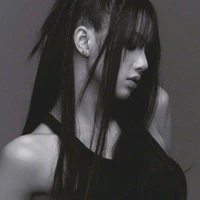 Lalisa ManoBal - Cô