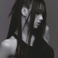 Lalisa ManoBal - Cô