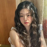 Lê Hân Nghiên [Jenny]