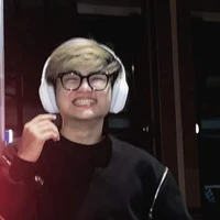 Huỳnh thiên tân-rô-na9