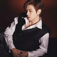 Kang Daniel_Hắn