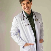 Bác sĩ Triệu