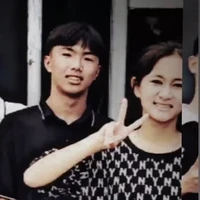 Tác Giả