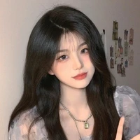 Lưu Yến Nhi (em gái anh)