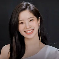 Kim Dahyun [ Nàng ]