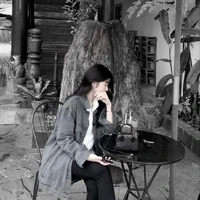 Tố Mạch Thương(má cô)