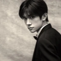 Dịch Dương Thiên Tỉ