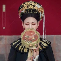 Nữu Hổ Lộc Cẩn ngọc