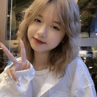 Huỳnh Lan Chi(bff nu9)