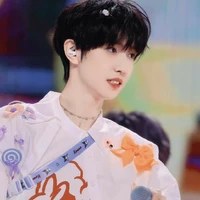 Đồng Vũ Khôn //Cuốn Cuốn - y_2//
