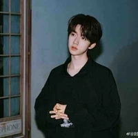 •Hạ Tuấn Lâm