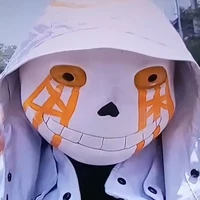 707