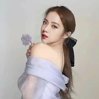 KIM JISOO