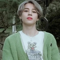 Park Jimin { mẹ của ba nàng  }