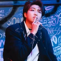 Manoban Namjoon { ba cô }