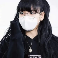Lalisa Manoban { cô }