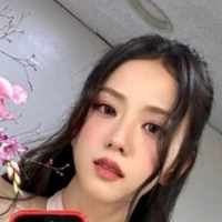 Kim jisoo ( cô kim lớn)