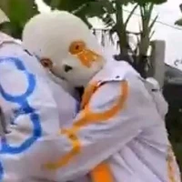 707