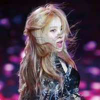 RosesannePark_Chị Nàng