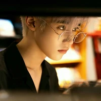 Hinh Thiên Vũ(ba nu9)