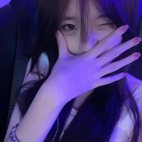 Nguyệt Lam Cự Giải