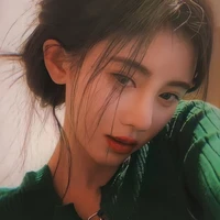 Hàn Mặc Linh_chủ nhiệm_trợ lý của cô