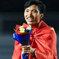 Văn Hậu
