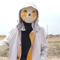 707
