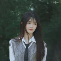Phí Thấm Nguyên